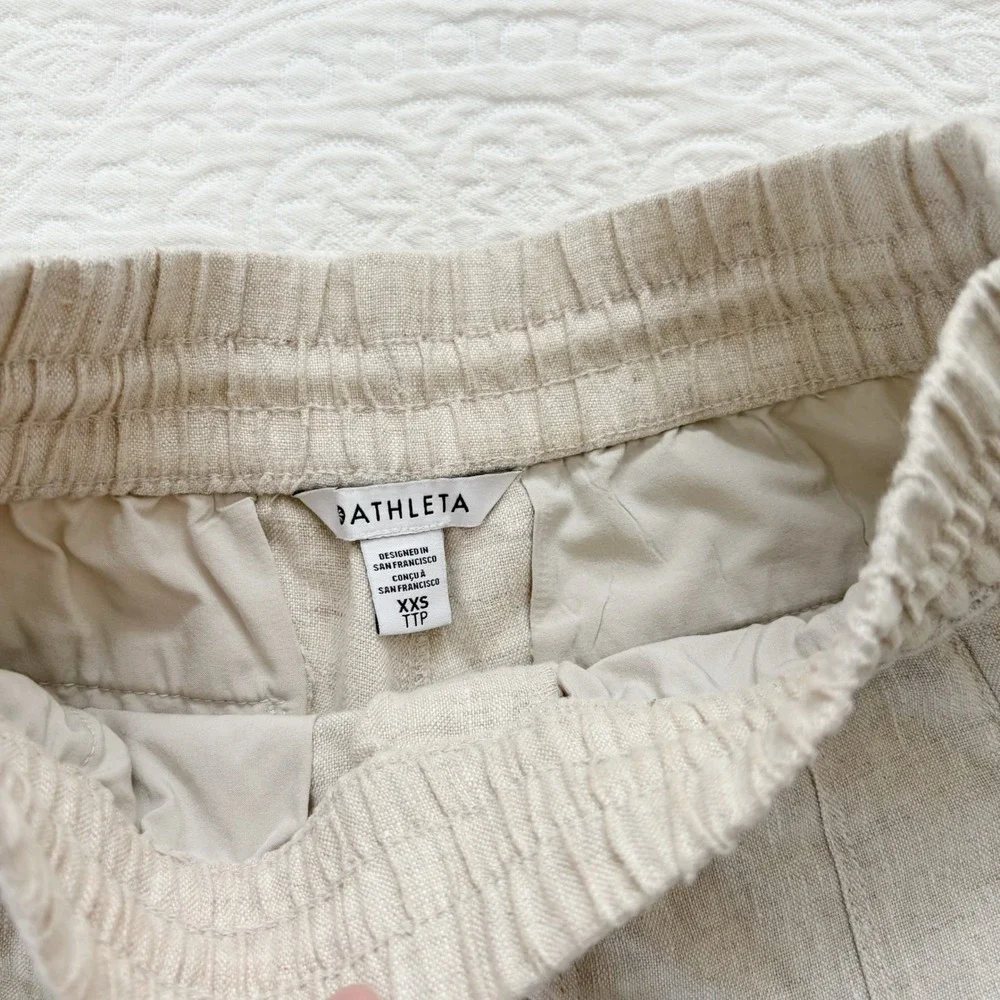 Athleta Women's Retreat Linen Mid Rise Short 4